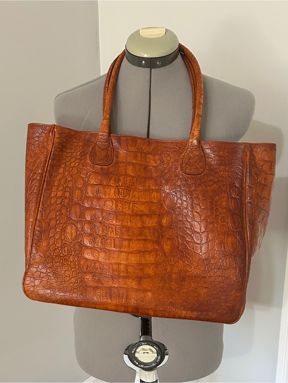 Premium Maurizio Taiuti Croc-Embossed Leather Tote Bag large